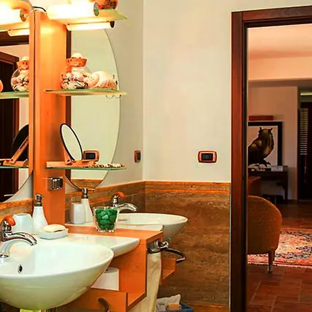 فيلة Delle Lantane *