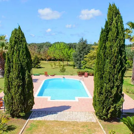 Delle Lantane فيلة